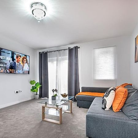 Reading 2-Bed Apartment & Parking Exteriér fotografie